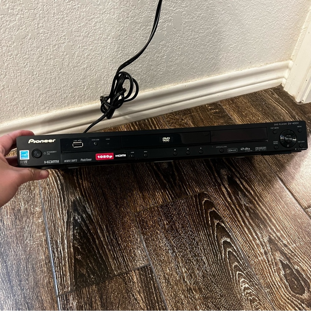 PIONEER DVD Player DV-400V-K NO REMOTE